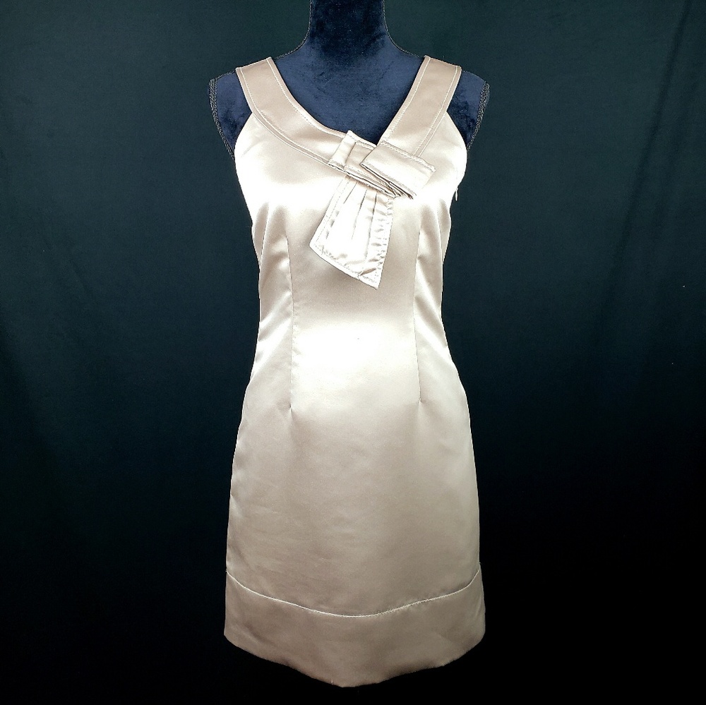 Max & Cleo Champagne Gold Cocktail Dress Size 4